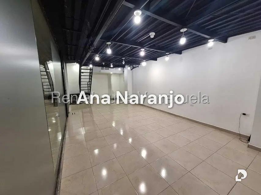 Local comercial en Chuao, Caracas