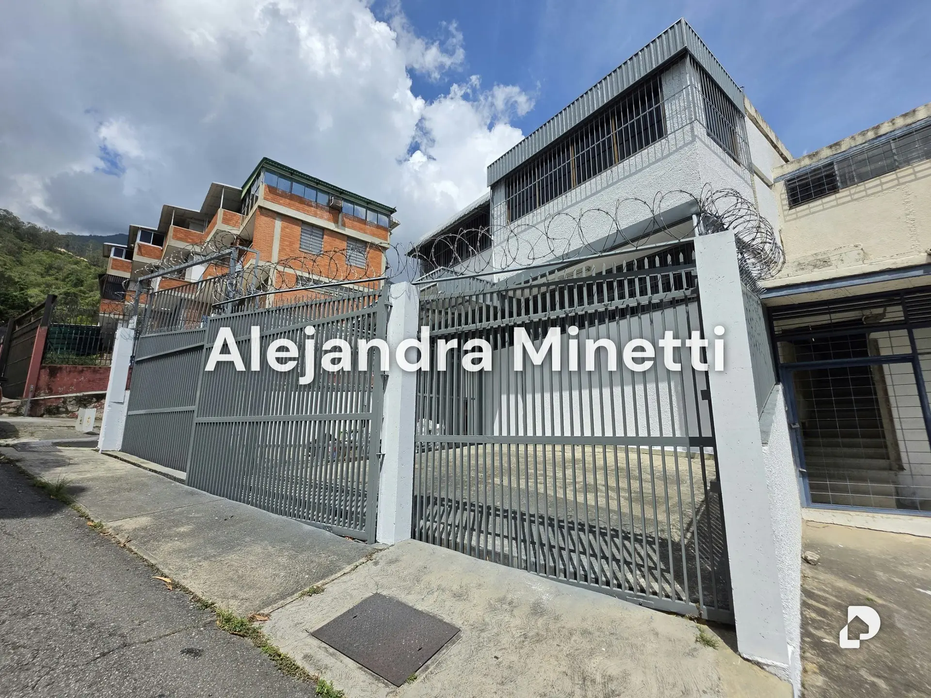 Local comercial en El Marqués, Caracas – 1