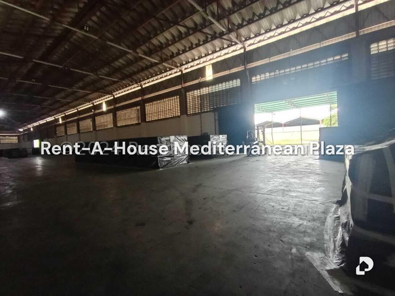 Galpón en Zona Industrial, Valencia – 31