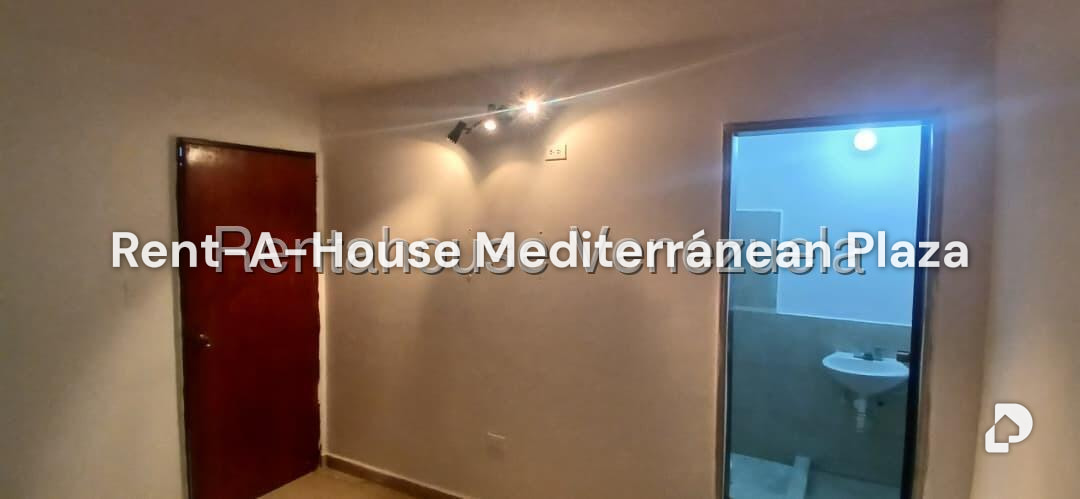 House in Buenaventura, Los Guayos – 12