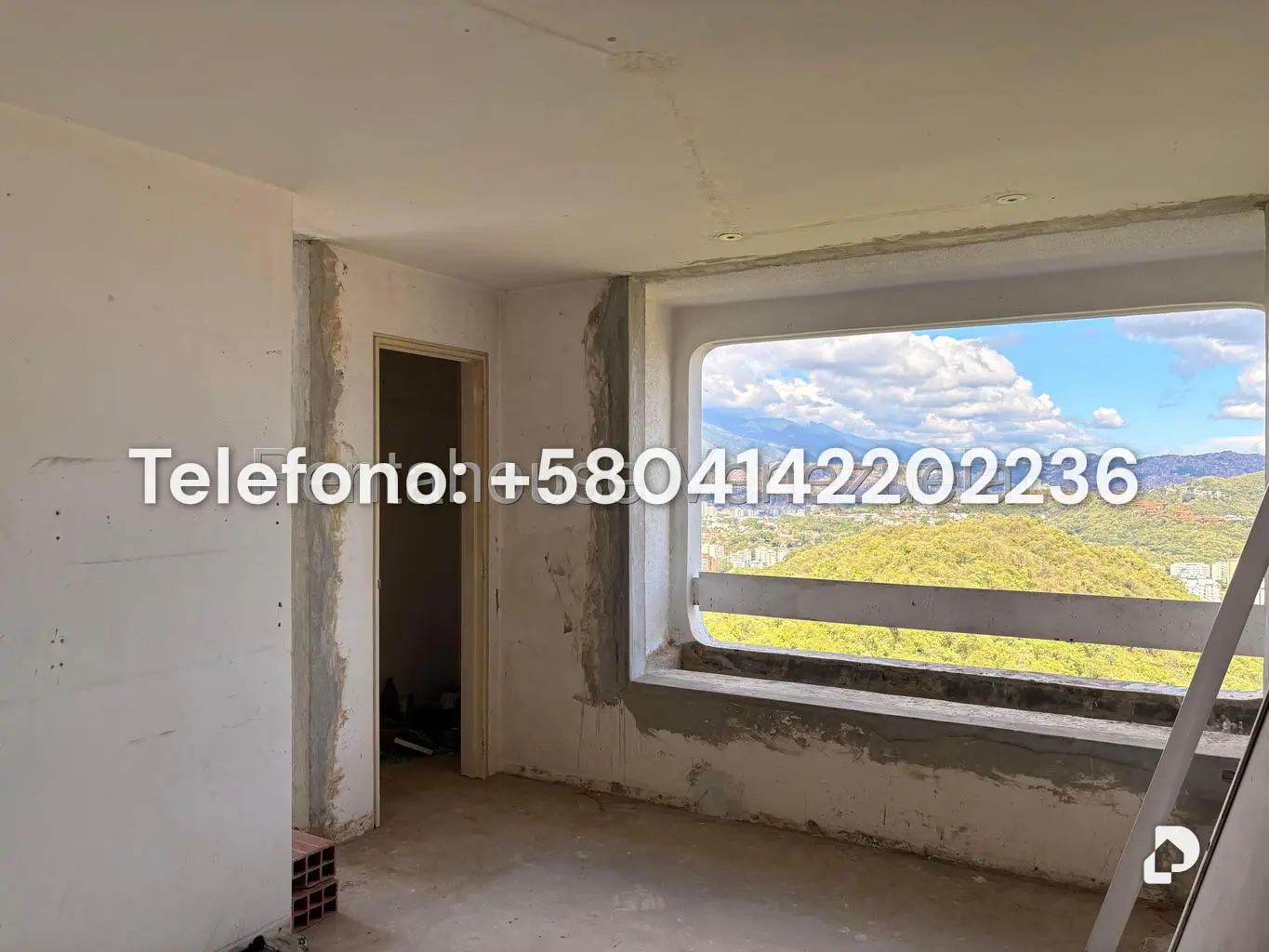 Apartamento en Lomas de San Román, Caracas – 11