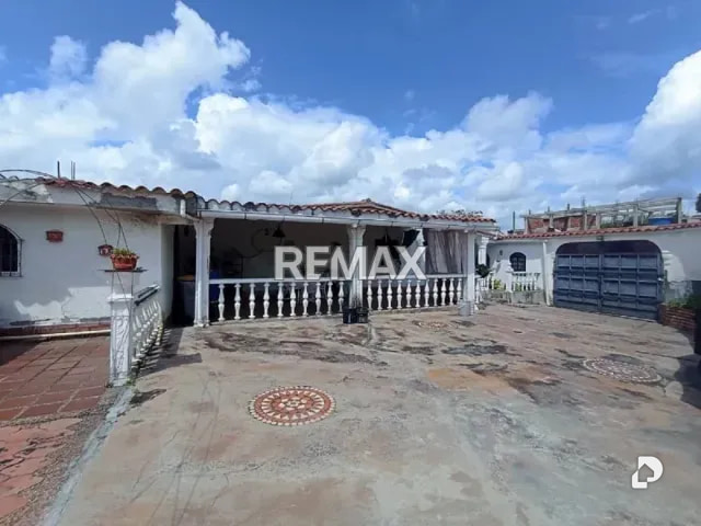 Casa en Lomas de Betania, Cúa – 11