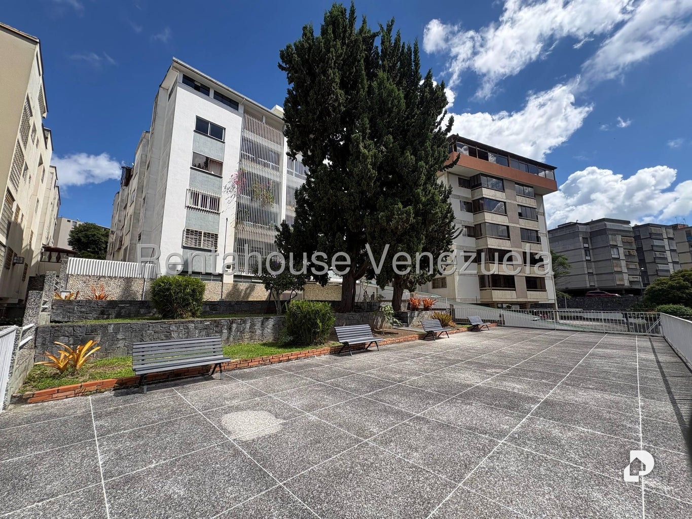 Apartamento en Cumbres de Curumo, Caracas – 30