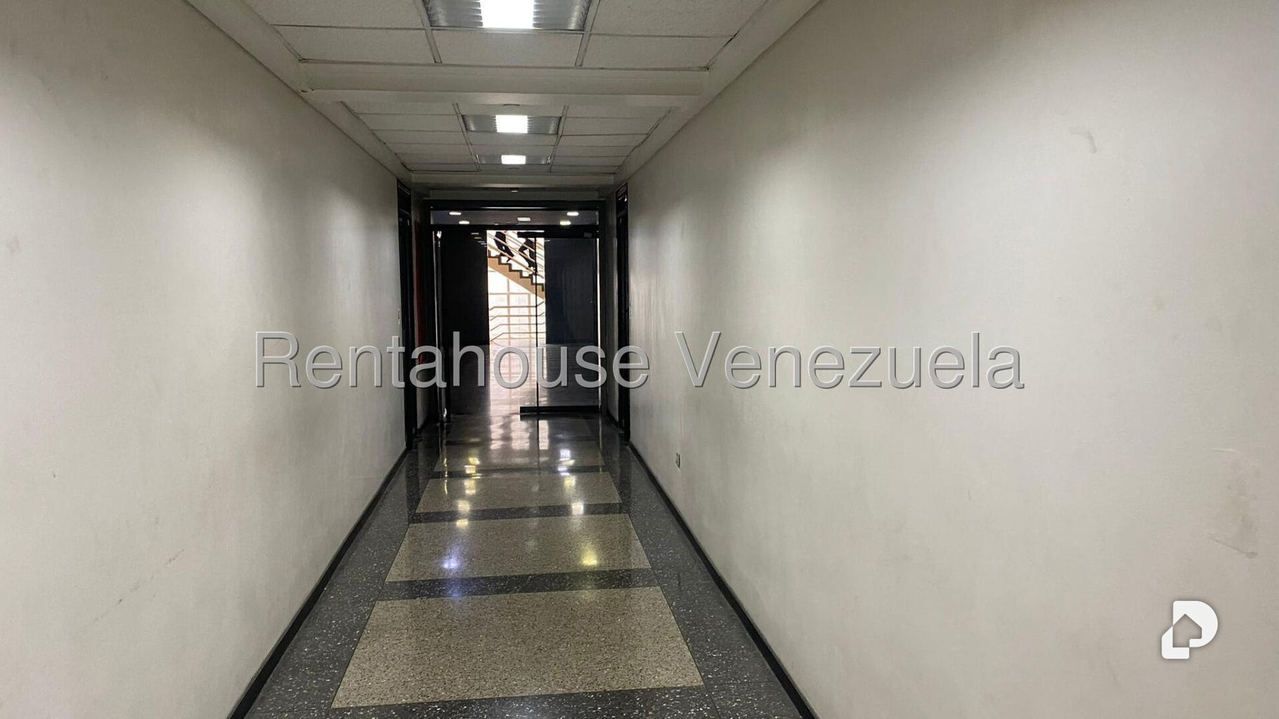 Oficina en Sabana Grande, Caracas – 6
