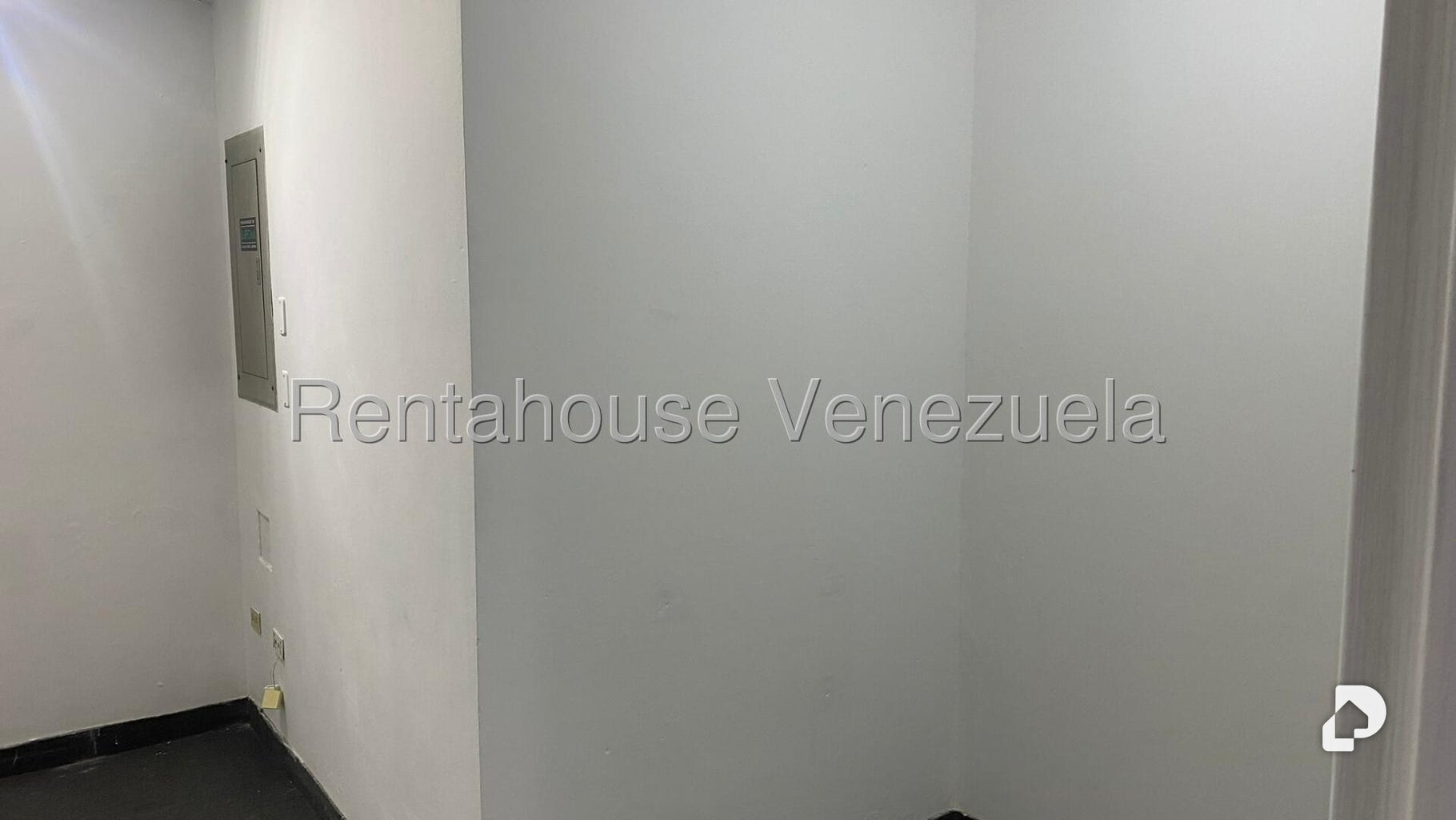 Oficina en Sabana Grande, Caracas – 16