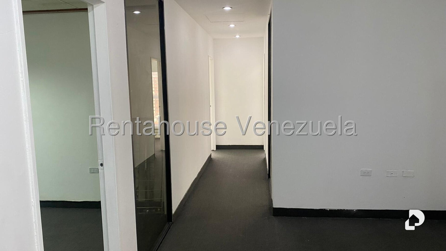 Oficina en Sabana Grande, Caracas – 7