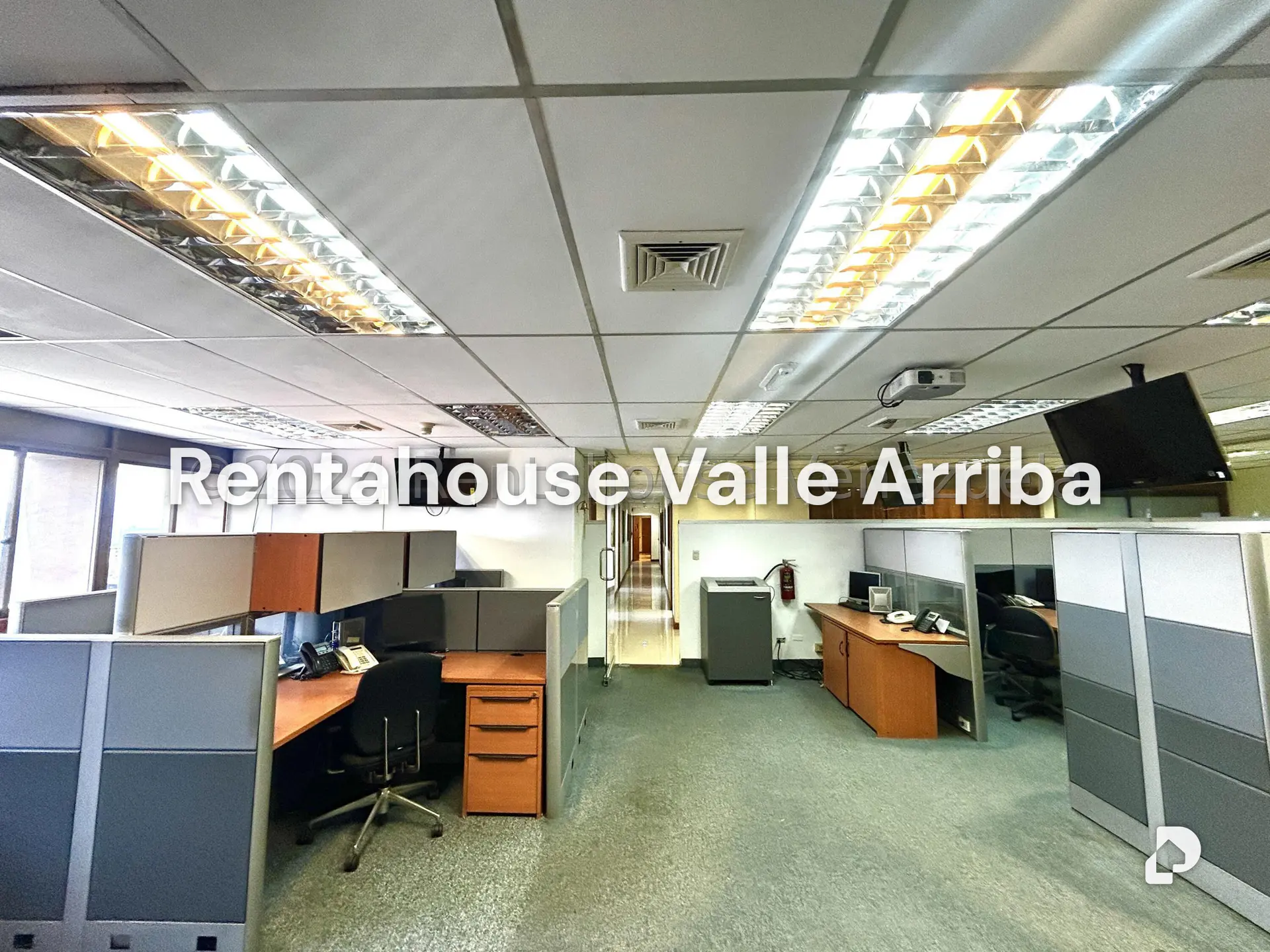 Office in Los Palos Grandes, Caracas – 8