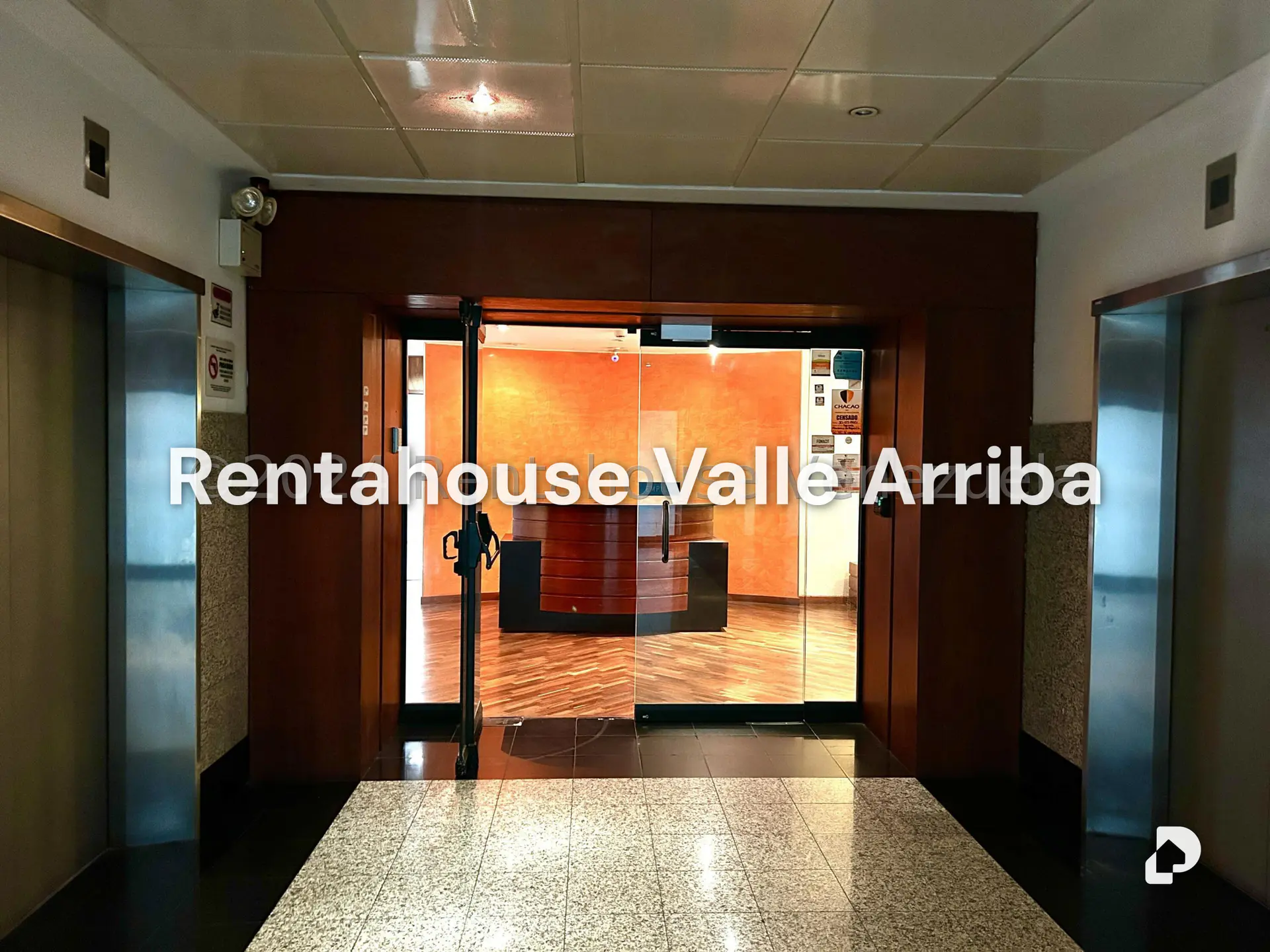 Office in Los Palos Grandes, Caracas – 2