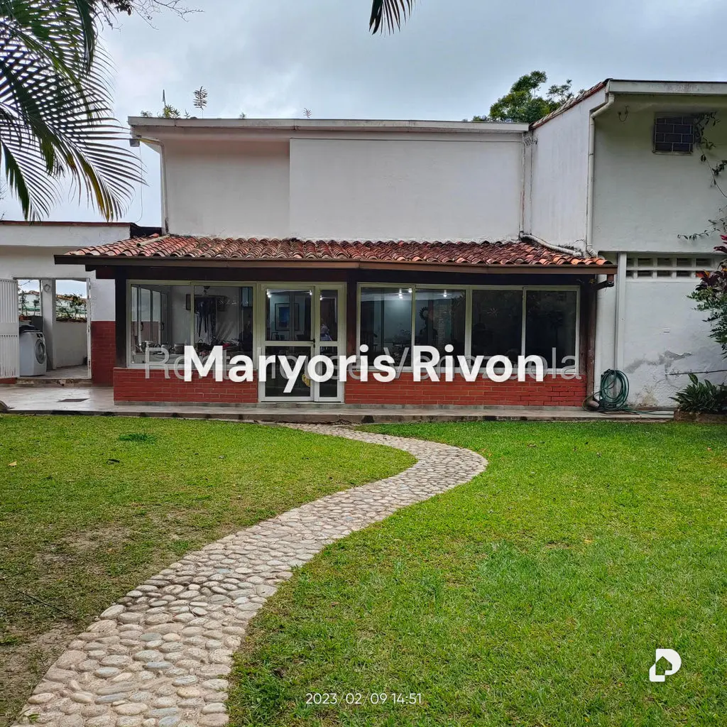 Casa en La Boyera, Caracas – 17
