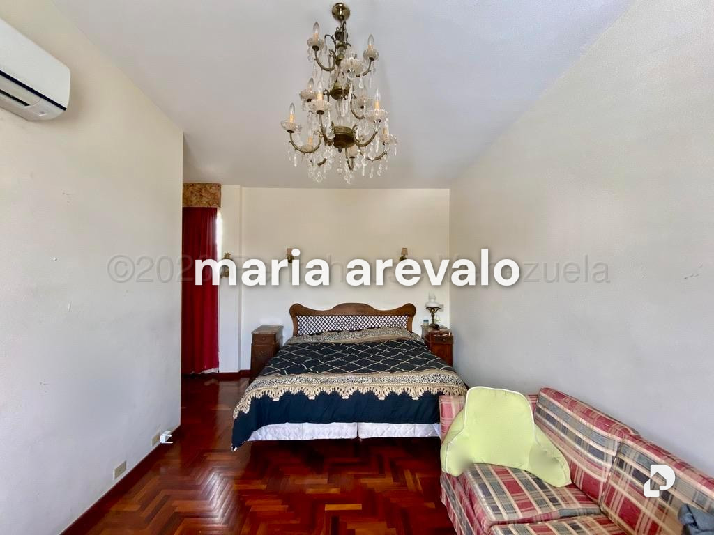 Casa en Prados del Este, Caracas – 18