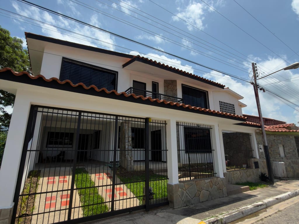 Casa en Los Candiles, Naguanagua - 1