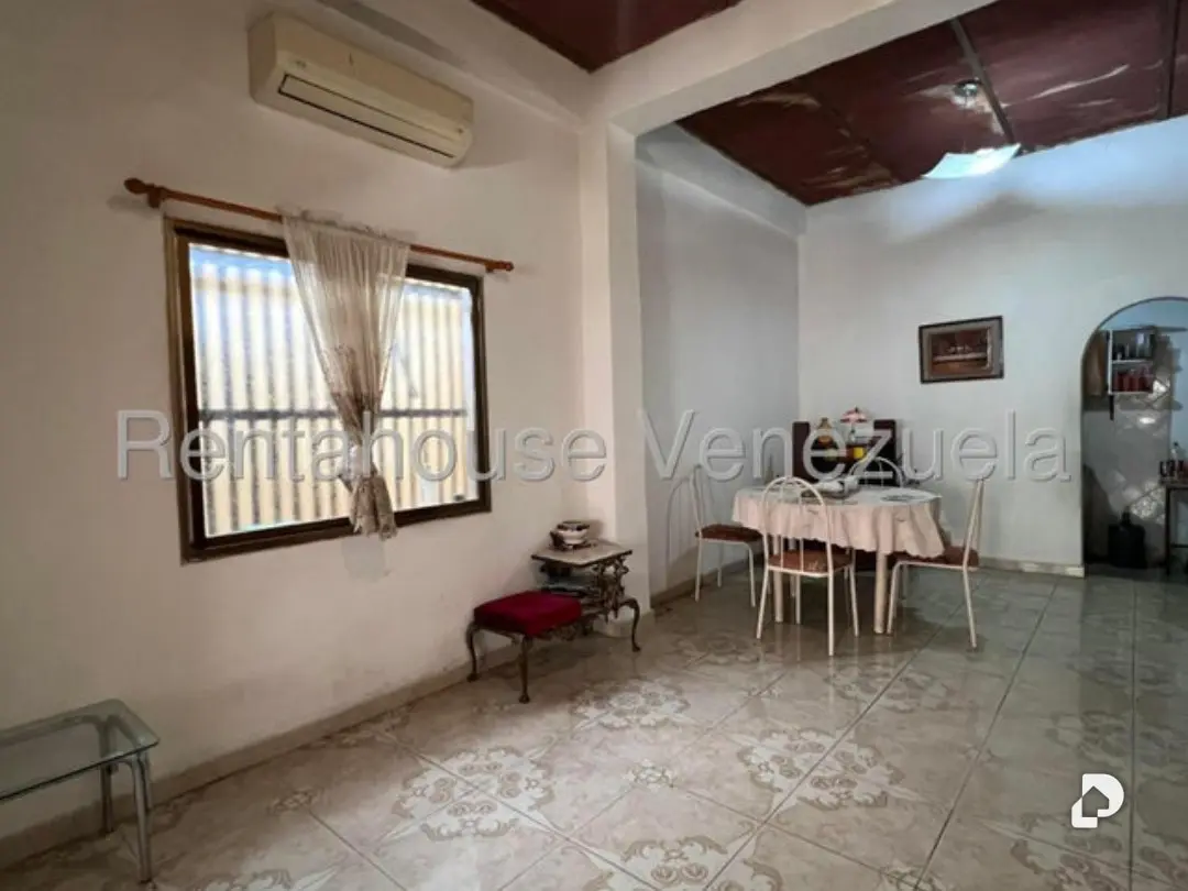 Casa en Las Delicias, Maracay – 2