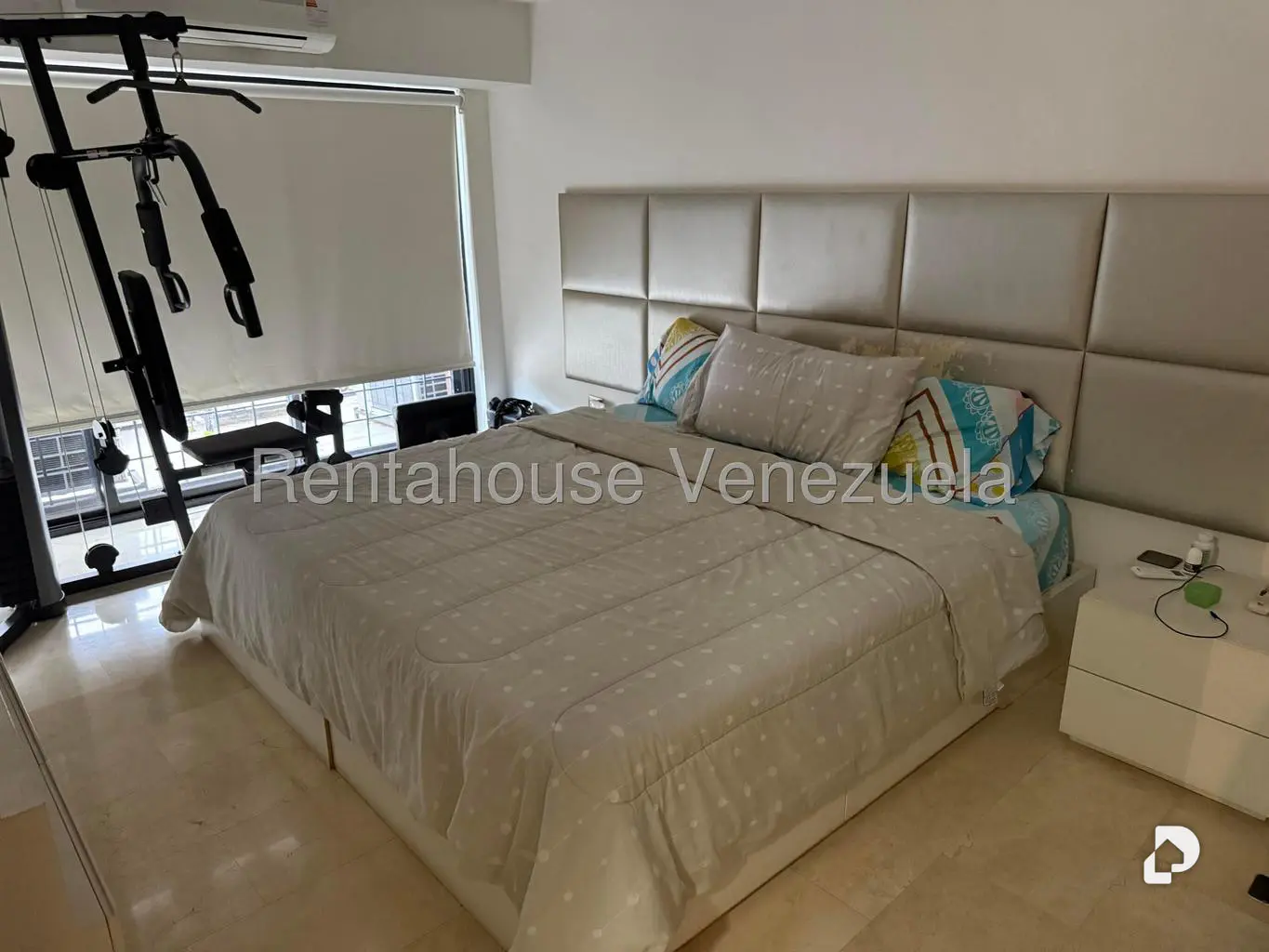 Apartamento en Santa Fe Norte, Caracas – 23