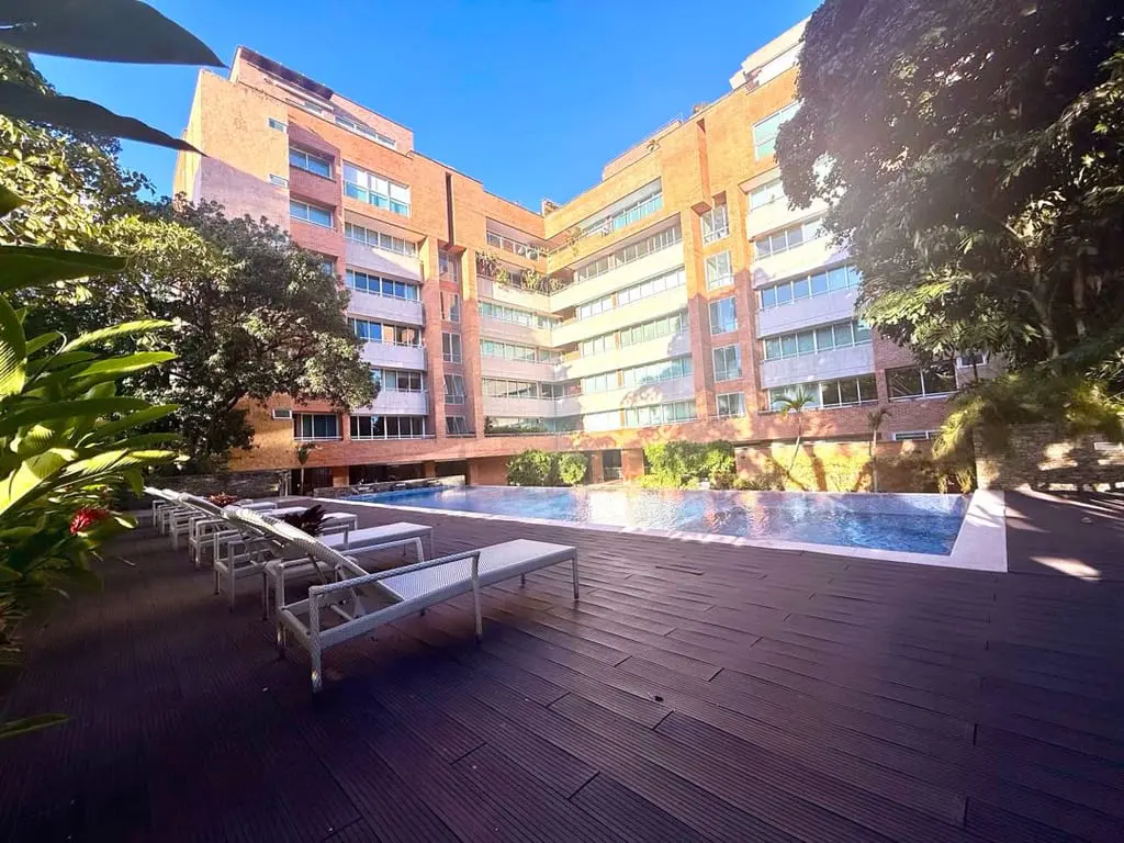 Apartamento en Campo Alegre, Caracas - 1