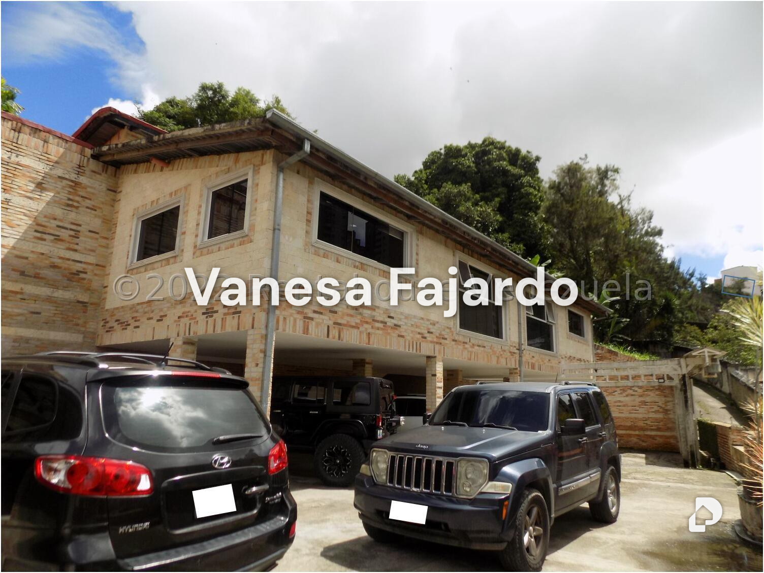 Casa en El Picacho, San Antonio de Los Altos – 2