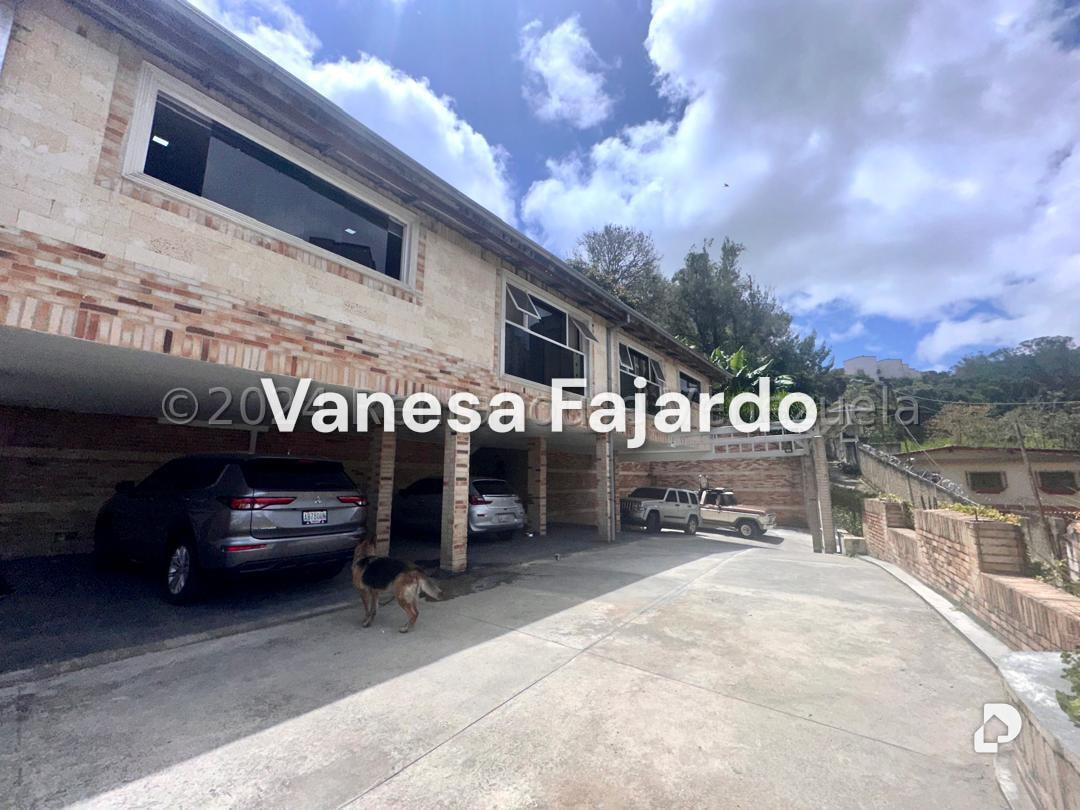 Casa en El Picacho, San Antonio de Los Altos – 1