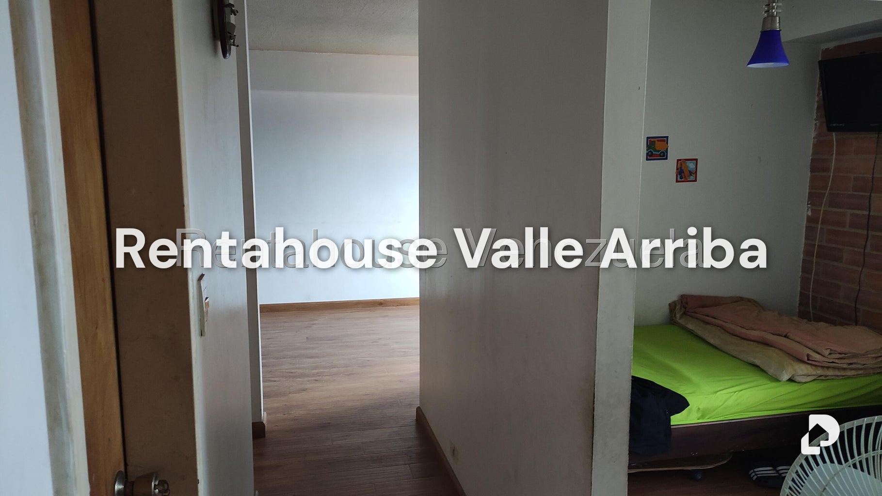 Apartment in Miravila, Caracas – 23