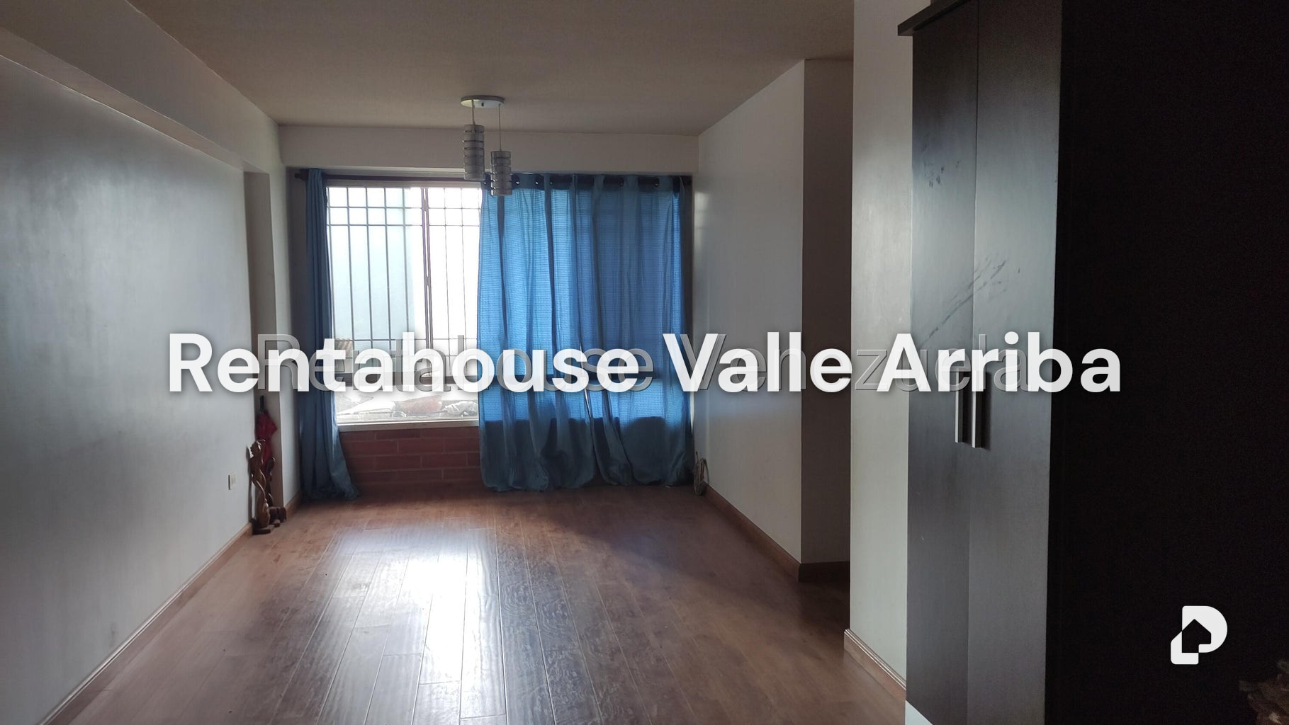 Apartment in Miravila, Caracas – 5