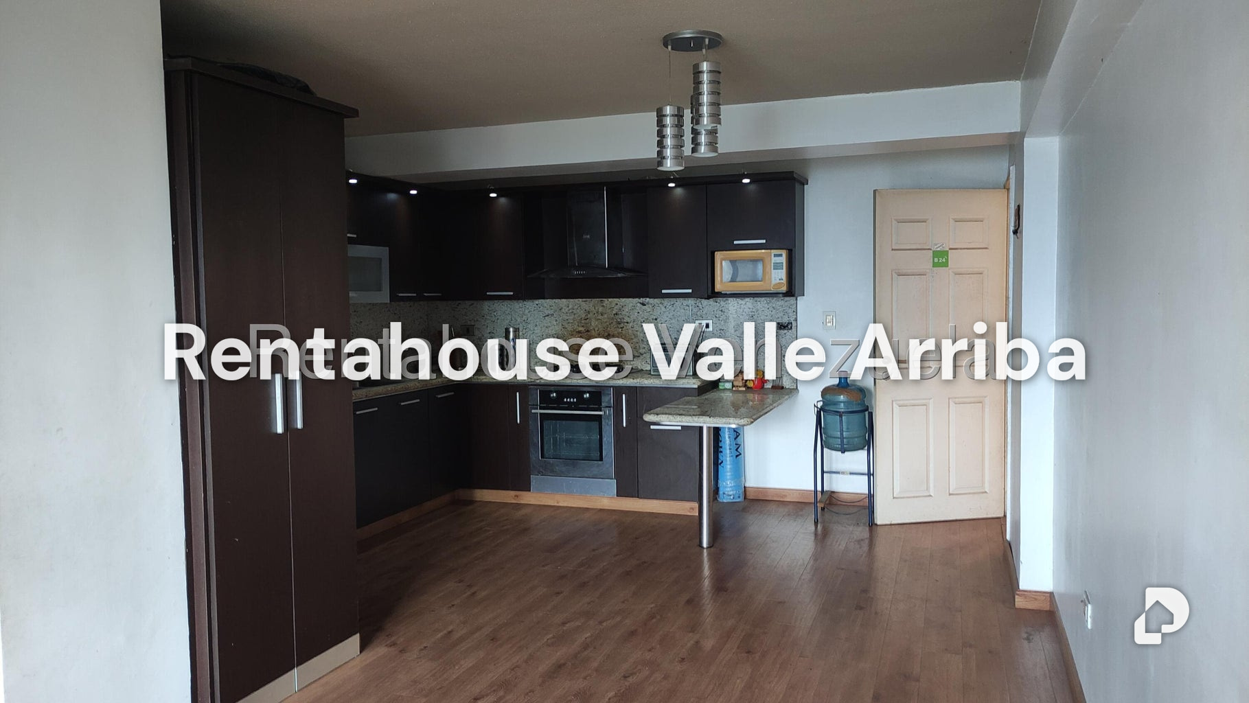 Apartment in Miravila, Caracas – 6