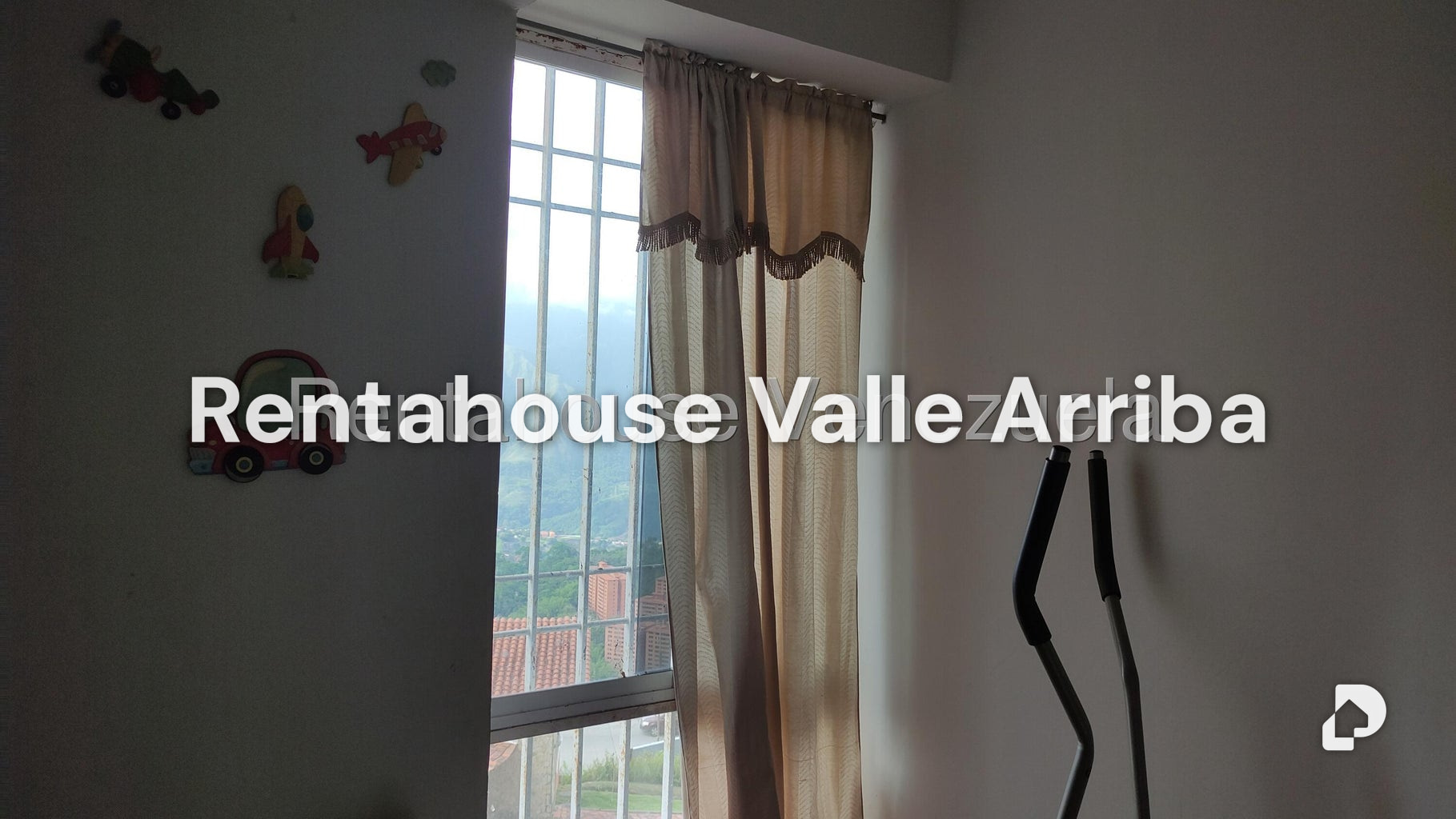 Apartment in Miravila, Caracas – 19