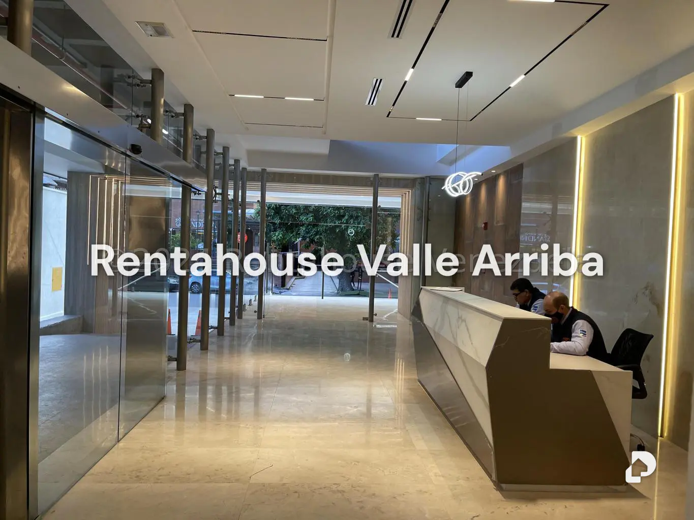 Local comercial en Las Mercedes, Caracas – 28