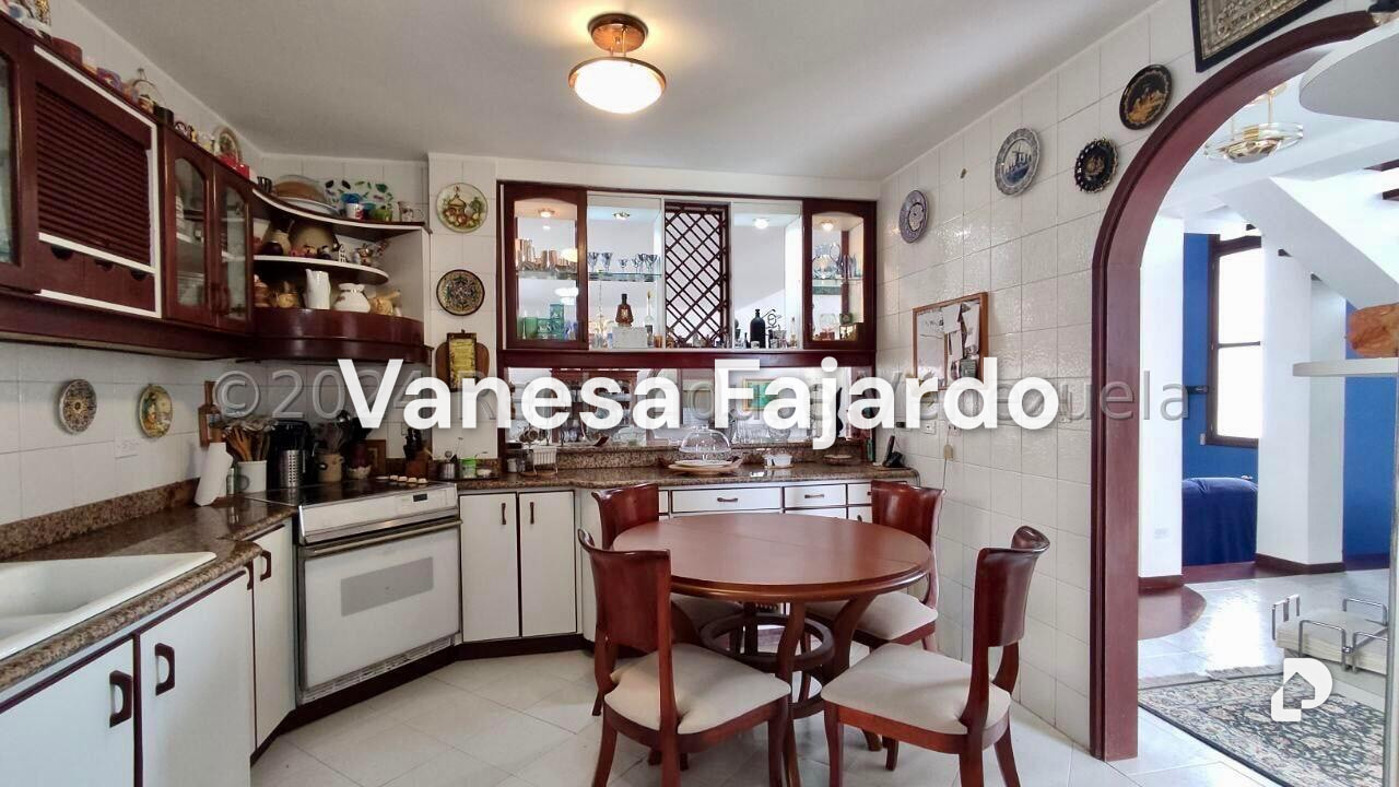 Casa en Parque el Retiro, San Antonio de Los Altos – 14