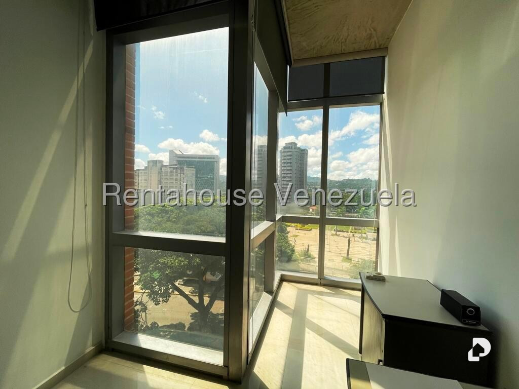 Oficina en Los Dos Caminos, Caracas