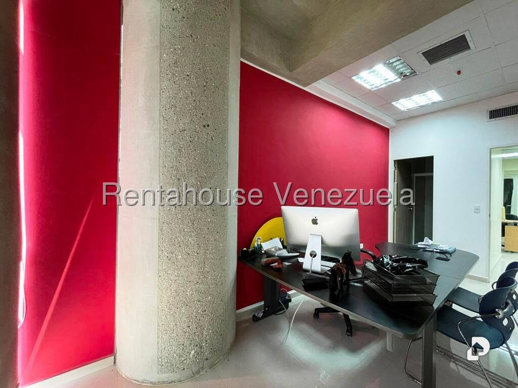 Oficina en Los Dos Caminos, Caracas