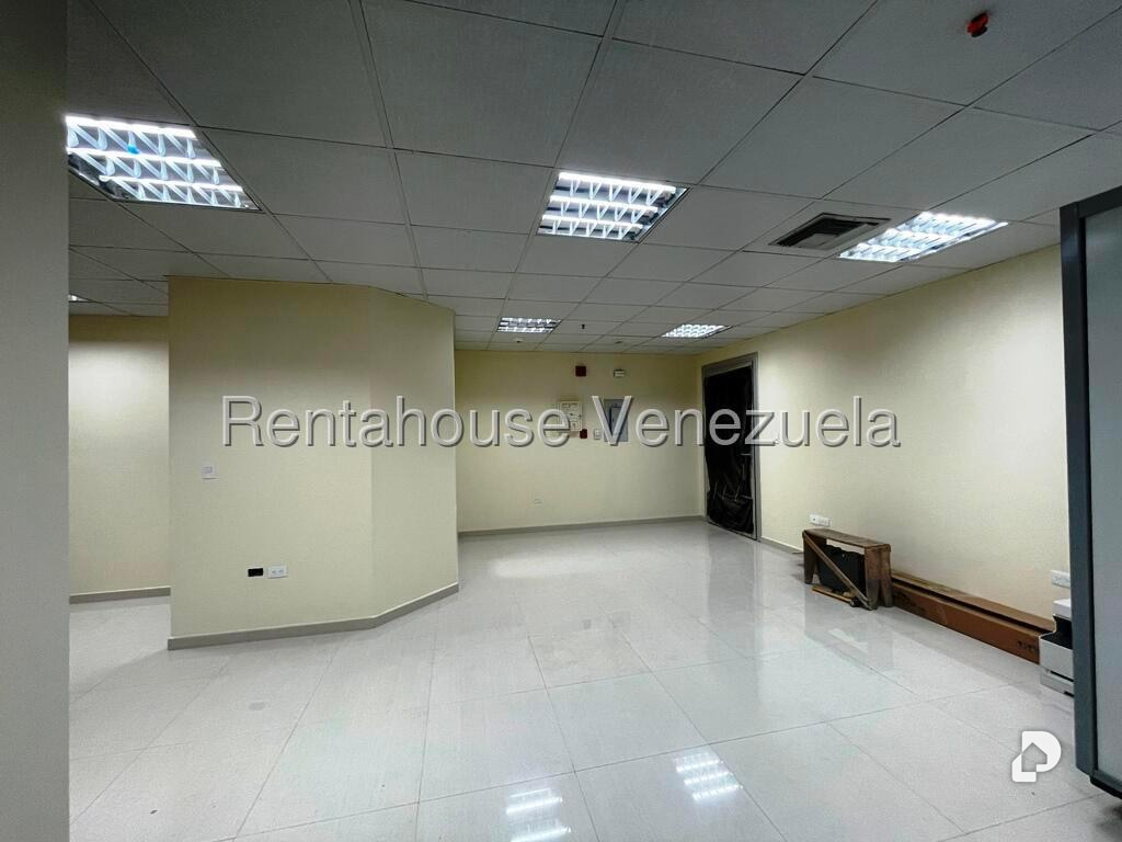 Oficina en Los Dos Caminos, Caracas
