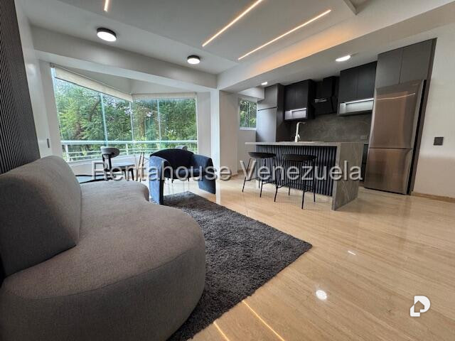 Apartamento en El Rosal, Caracas – 2