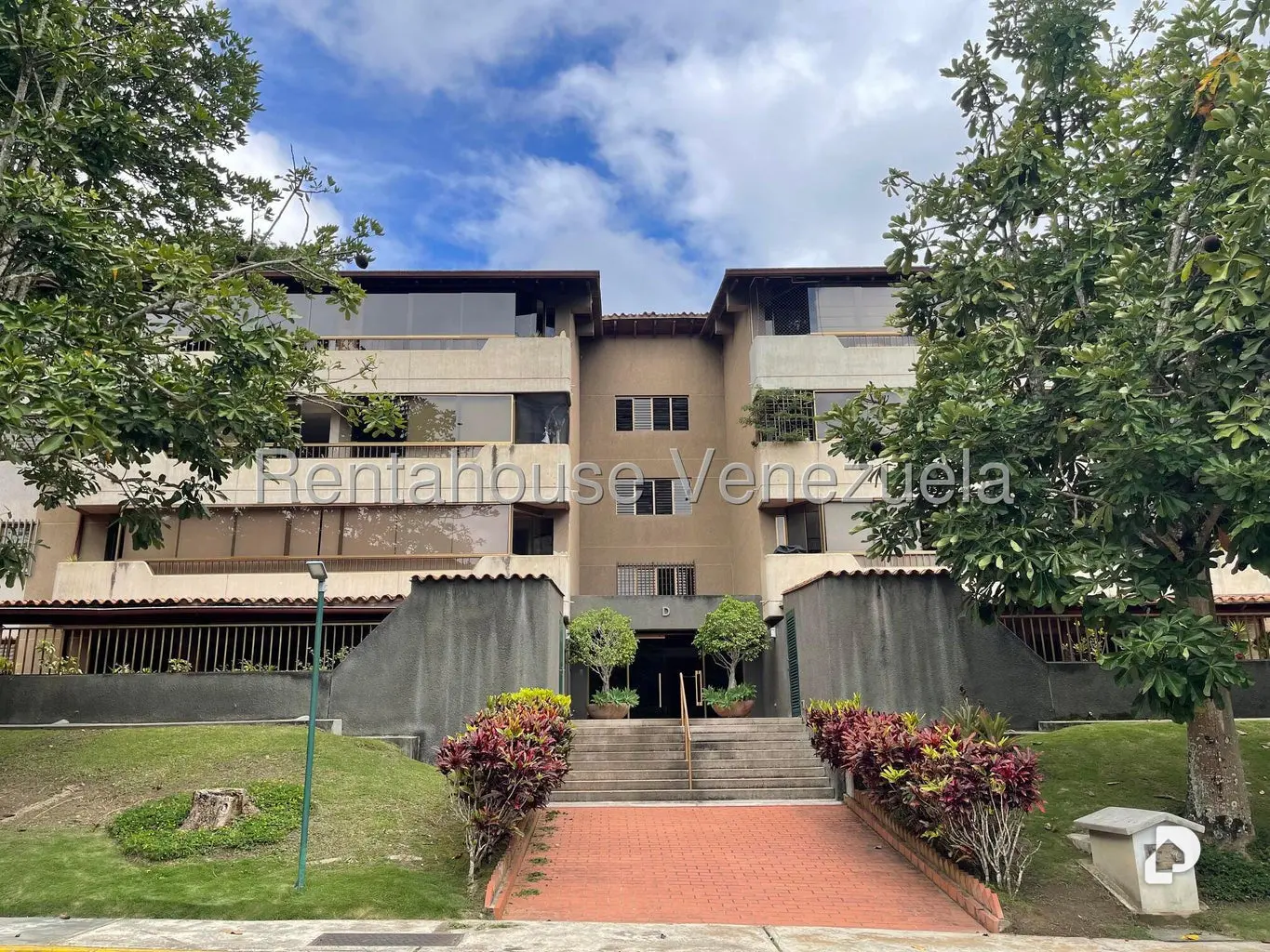 Apartamento en La Lagunita Country Club, Caracas