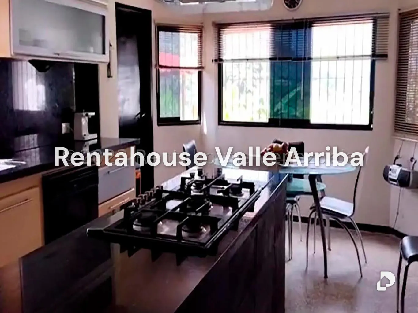 Casa en Karimao Country, Caracas – 12