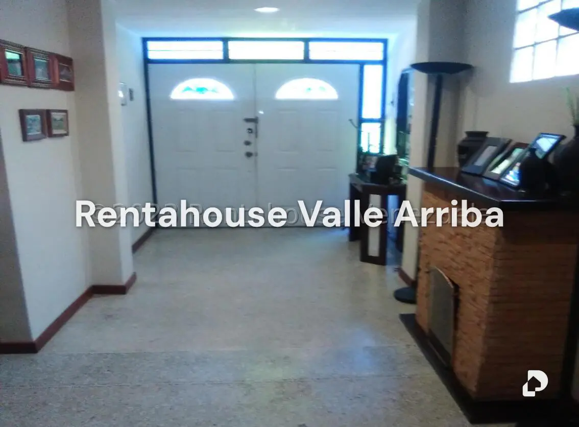 Casa en Karimao Country, Caracas – 5