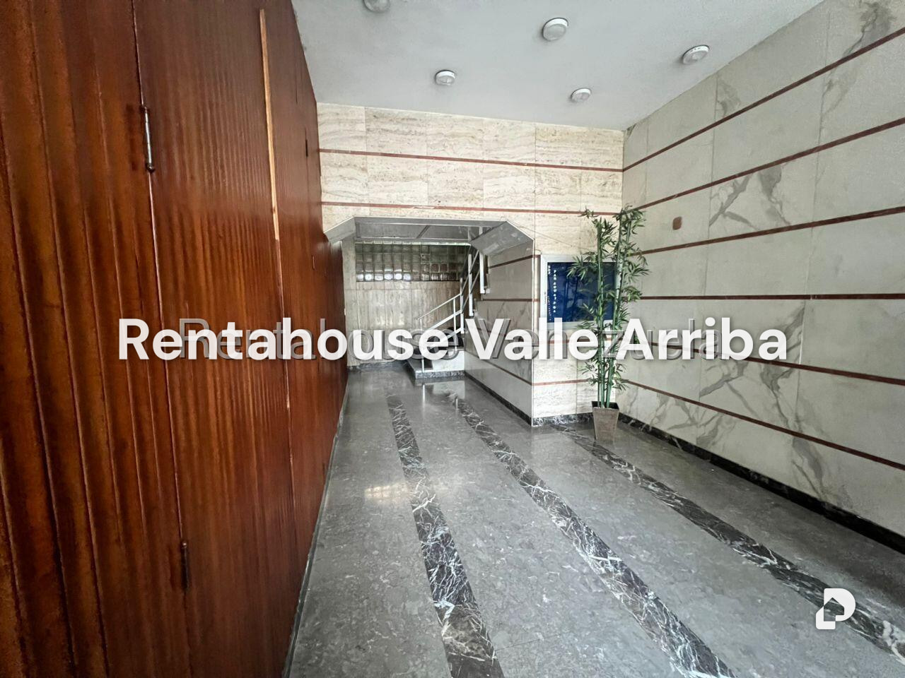 Apartamento en Montecristo, Caracas – 2