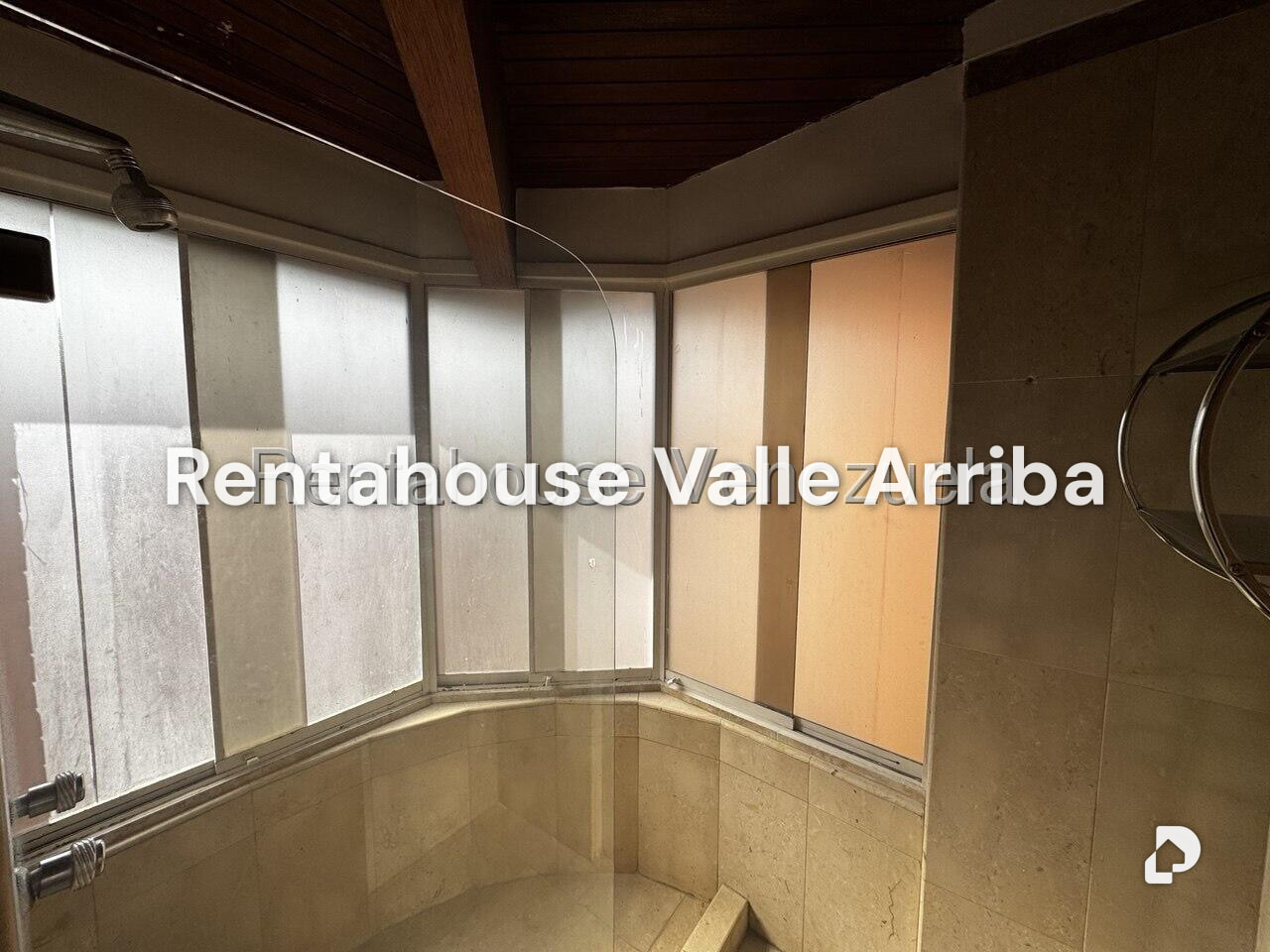 Apartamento en Campo Alegre, Caracas – 29