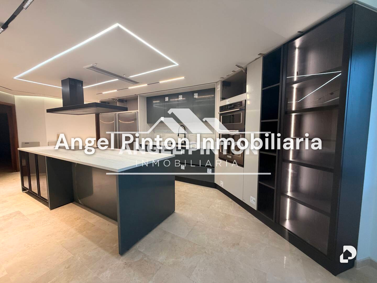 Apartamento en La Lago, Maracaibo – 16