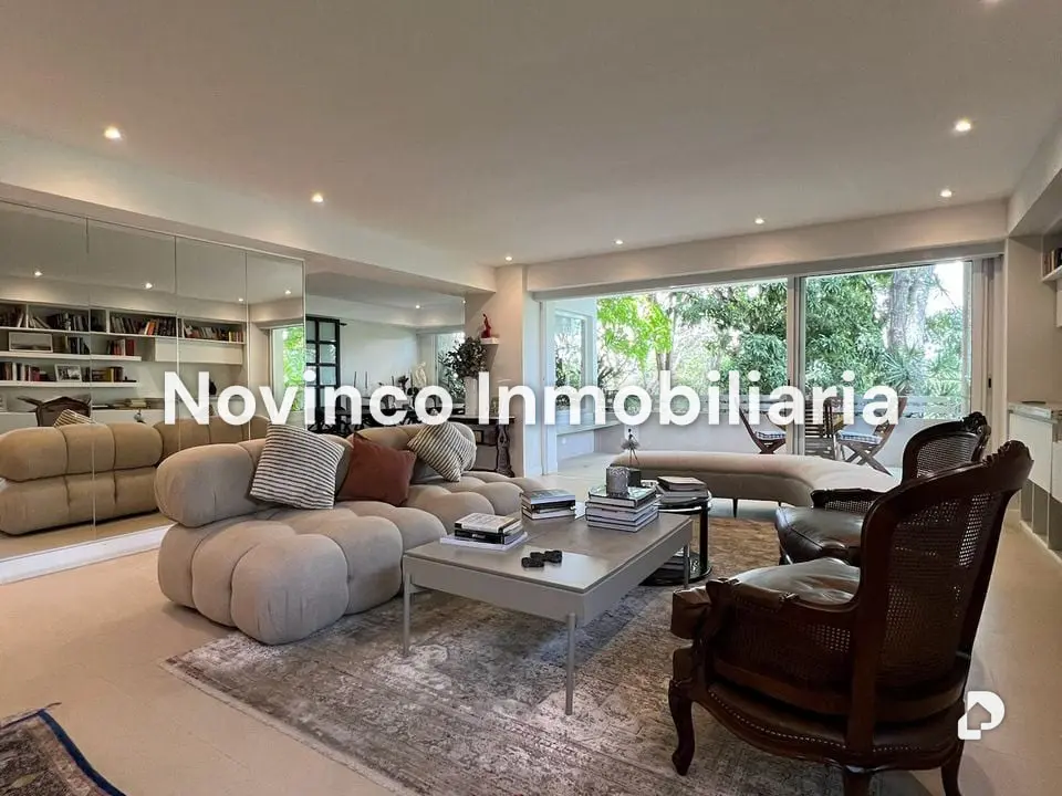 Apartamento en La Castellana, Caracas – 2