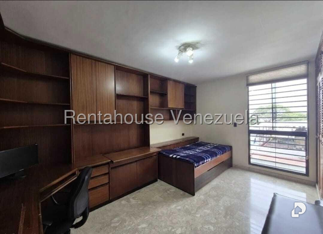 Casa en San Bernardino, Caracas – 38