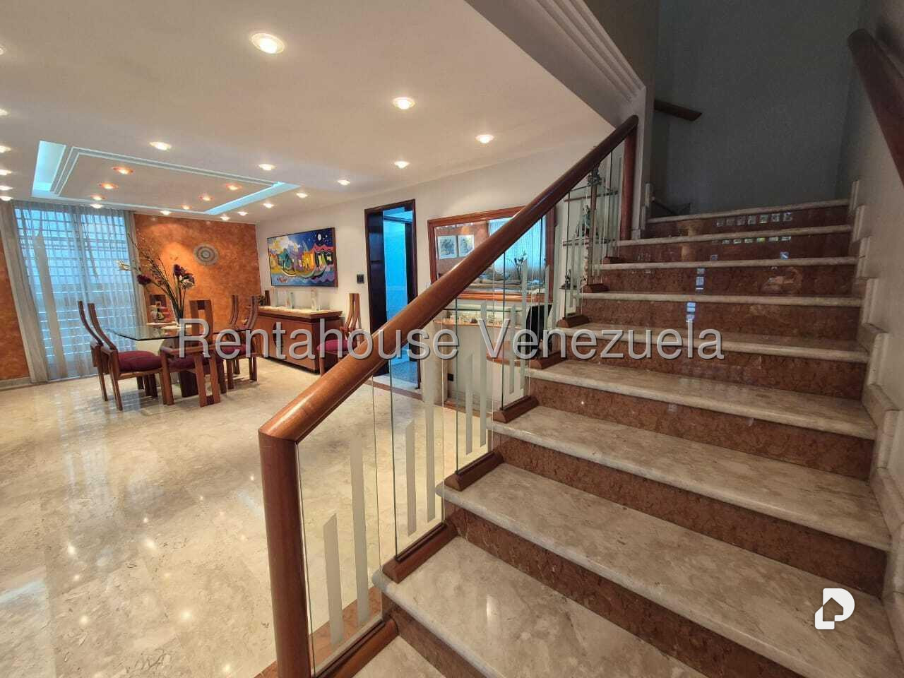 Casa en San Bernardino, Caracas – 26