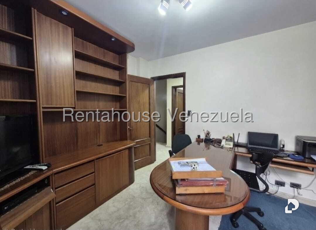 Casa en San Bernardino, Caracas – 35