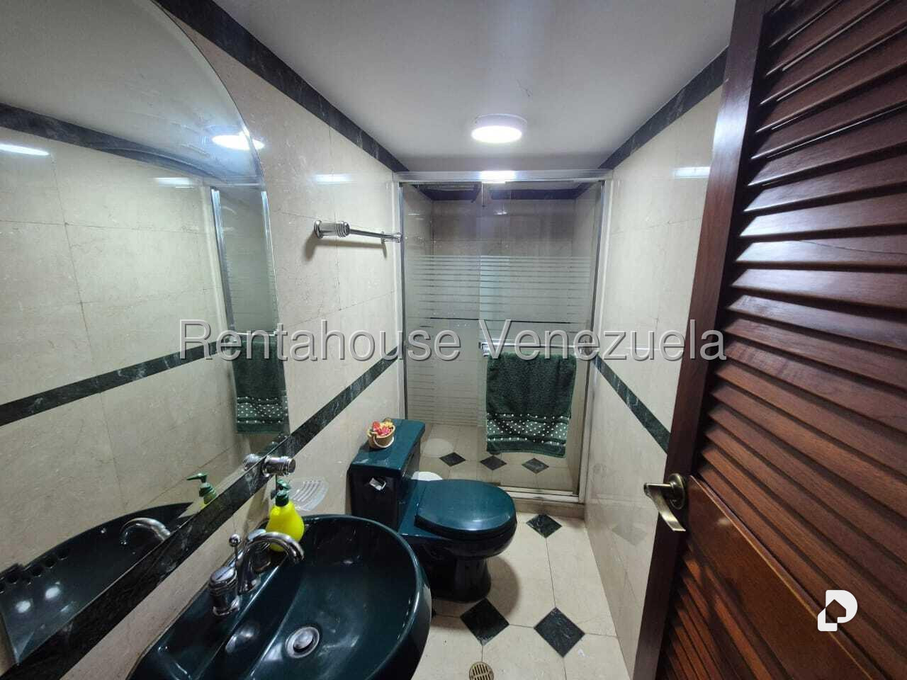 Casa en San Bernardino, Caracas – 50