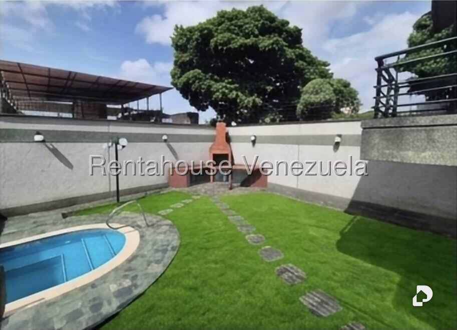 Casa en San Bernardino, Caracas – 56