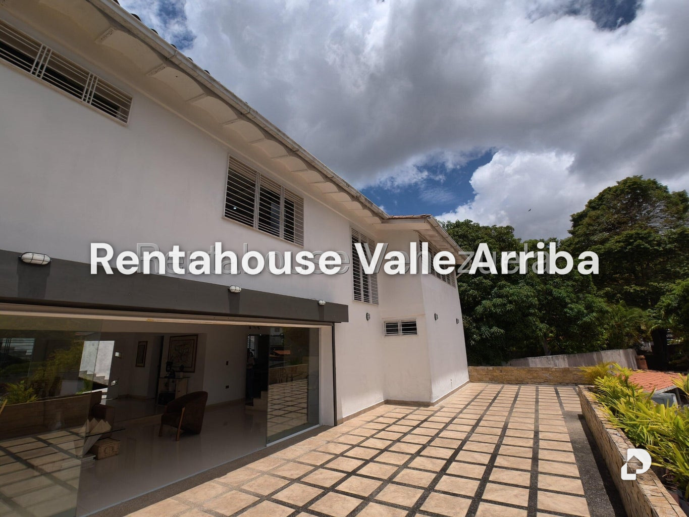 Casa en Cumbres de Curumo, Caracas – 26