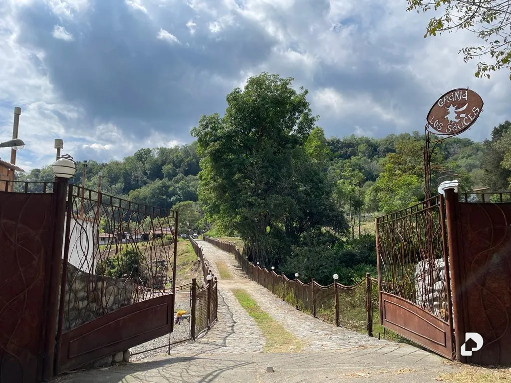 Finca en Monterrey, Gonzalo Picón Febres – 6