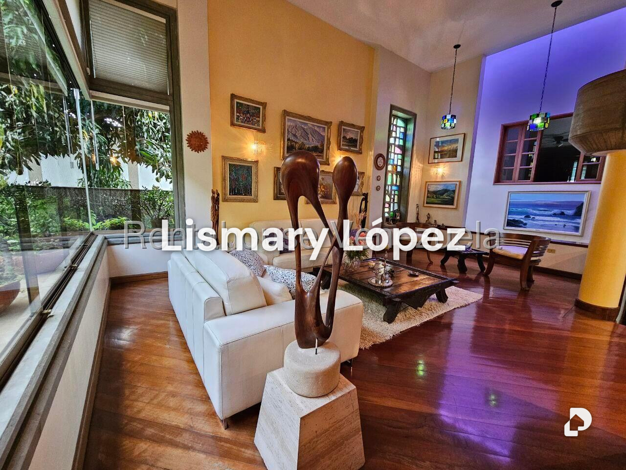Casa en La Tahona, Caracas – 12