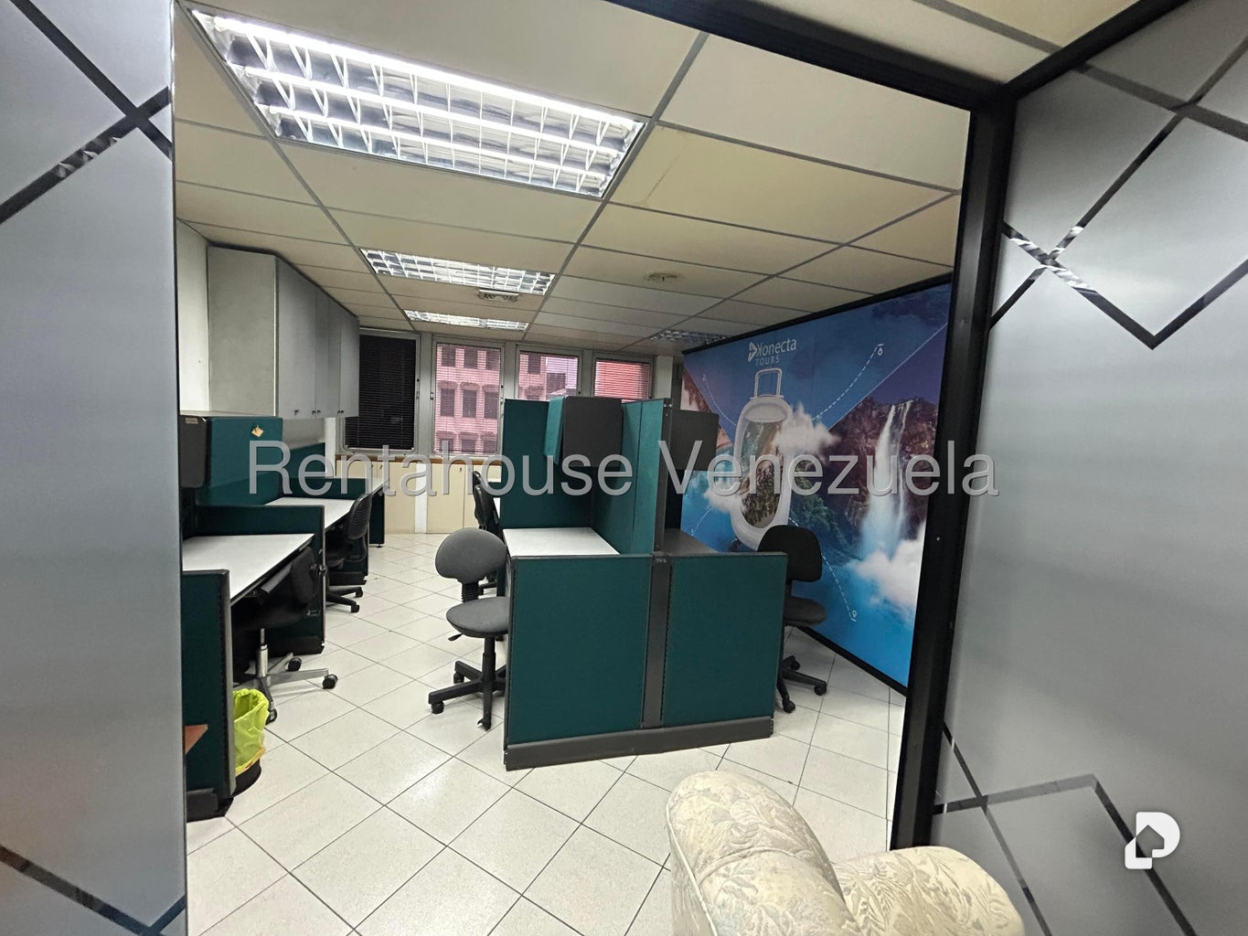 Oficina en El Rosal, Caracas – 23