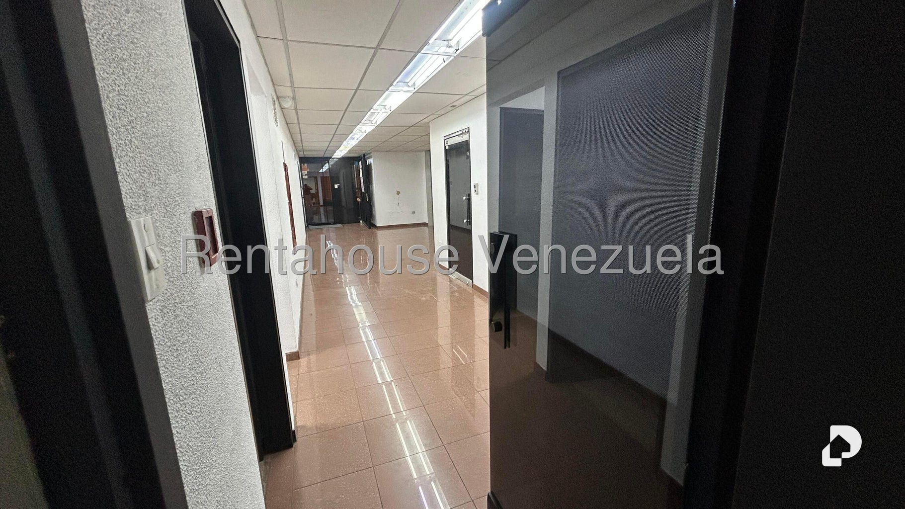 Oficina en El Rosal, Caracas – 5