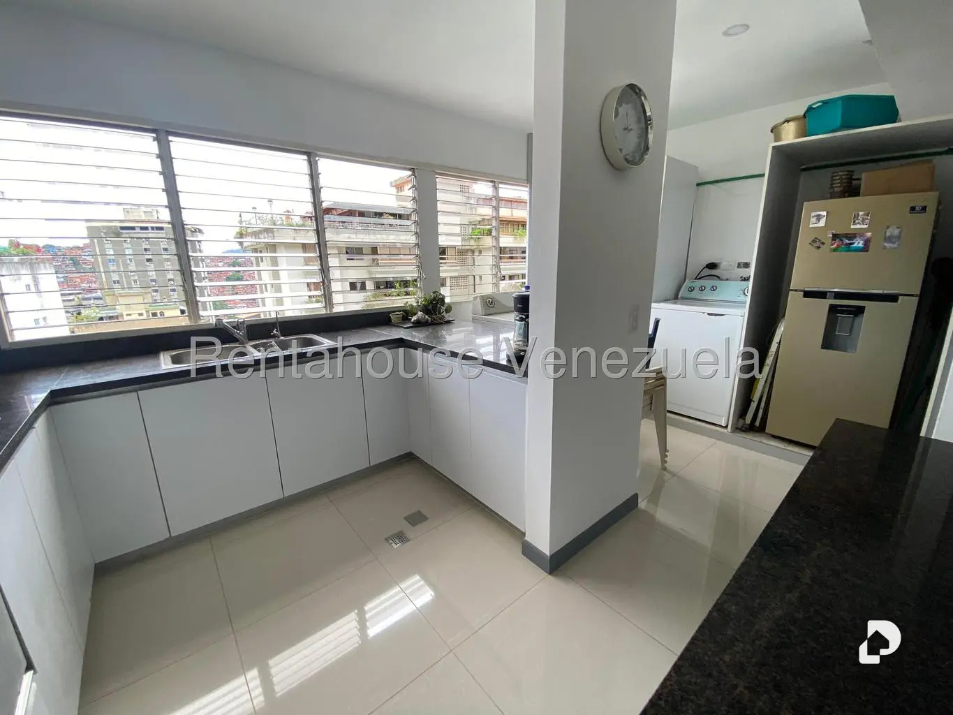 Apartamento en Terrazas del Ávila, Caracas – 11
