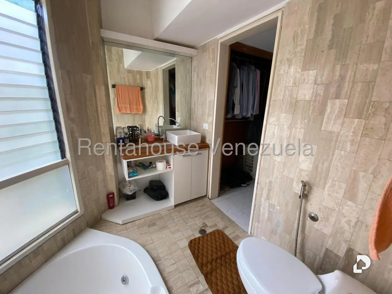 Apartamento en Terrazas del Ávila, Caracas – 18