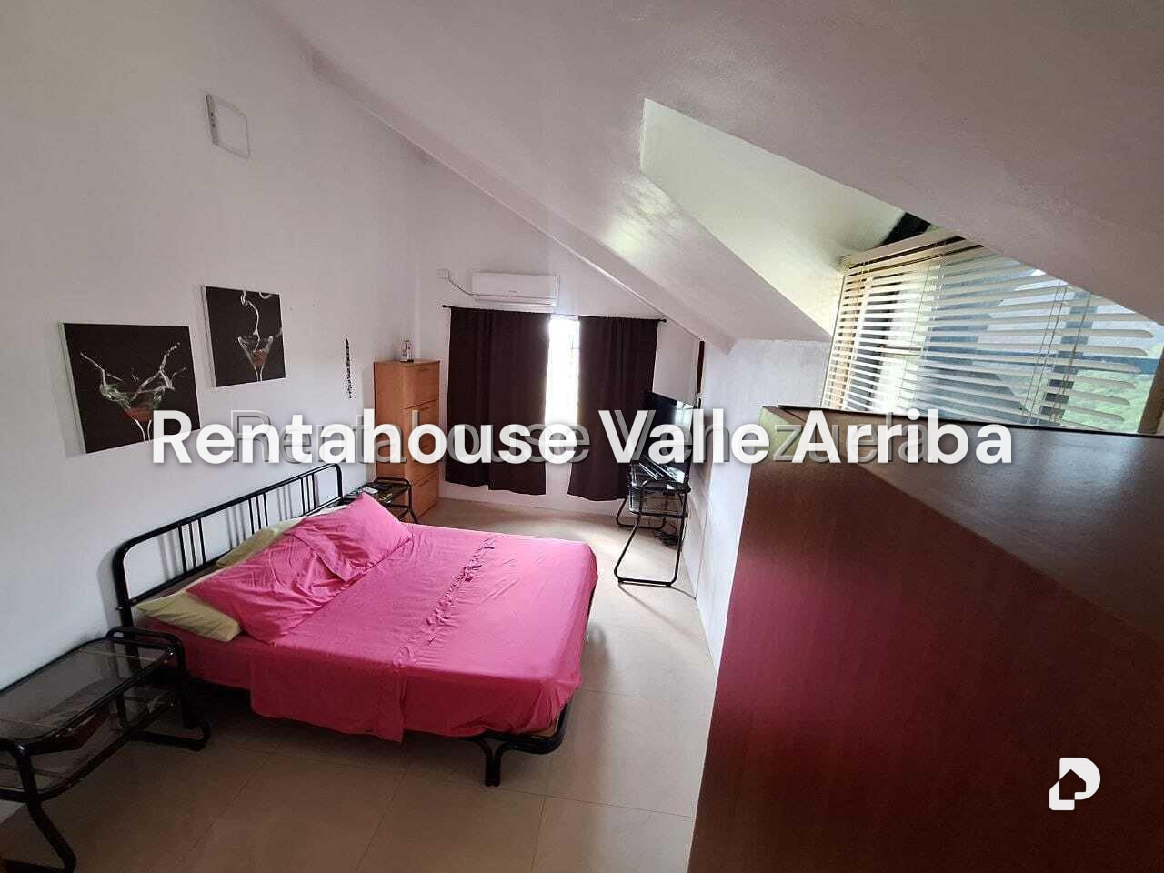 House in Colinas de Caicaguana, Caracas – 11